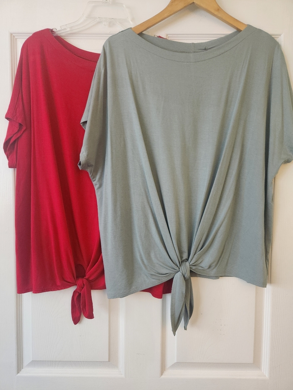 Karen Kane Tie-Front Short Sleeve Top In Sage and Red - 1X- BUNDLE